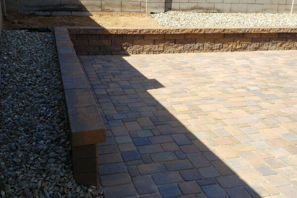 retaining-wall-featured